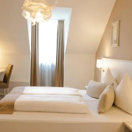 Gaestehaus Luise Hotel *